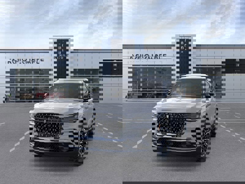 New 2026 Lincoln Nautilus Premier image 2