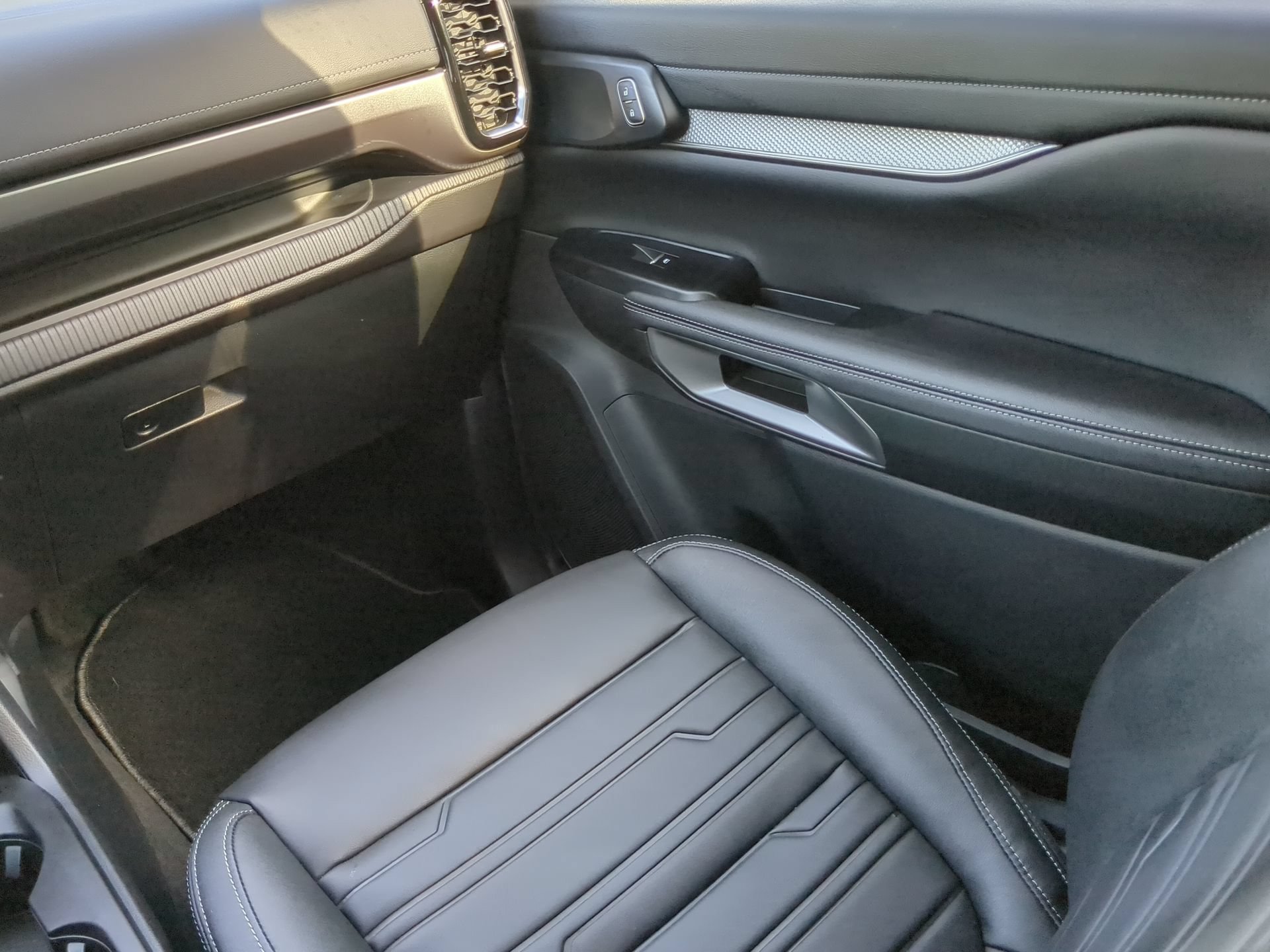 Used 2026 Ford Ranger Lariat RWD image 53