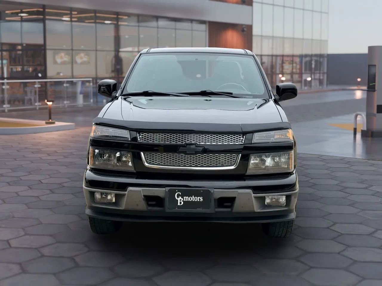 Used 2011 Chevrolet Colorado LT image 2