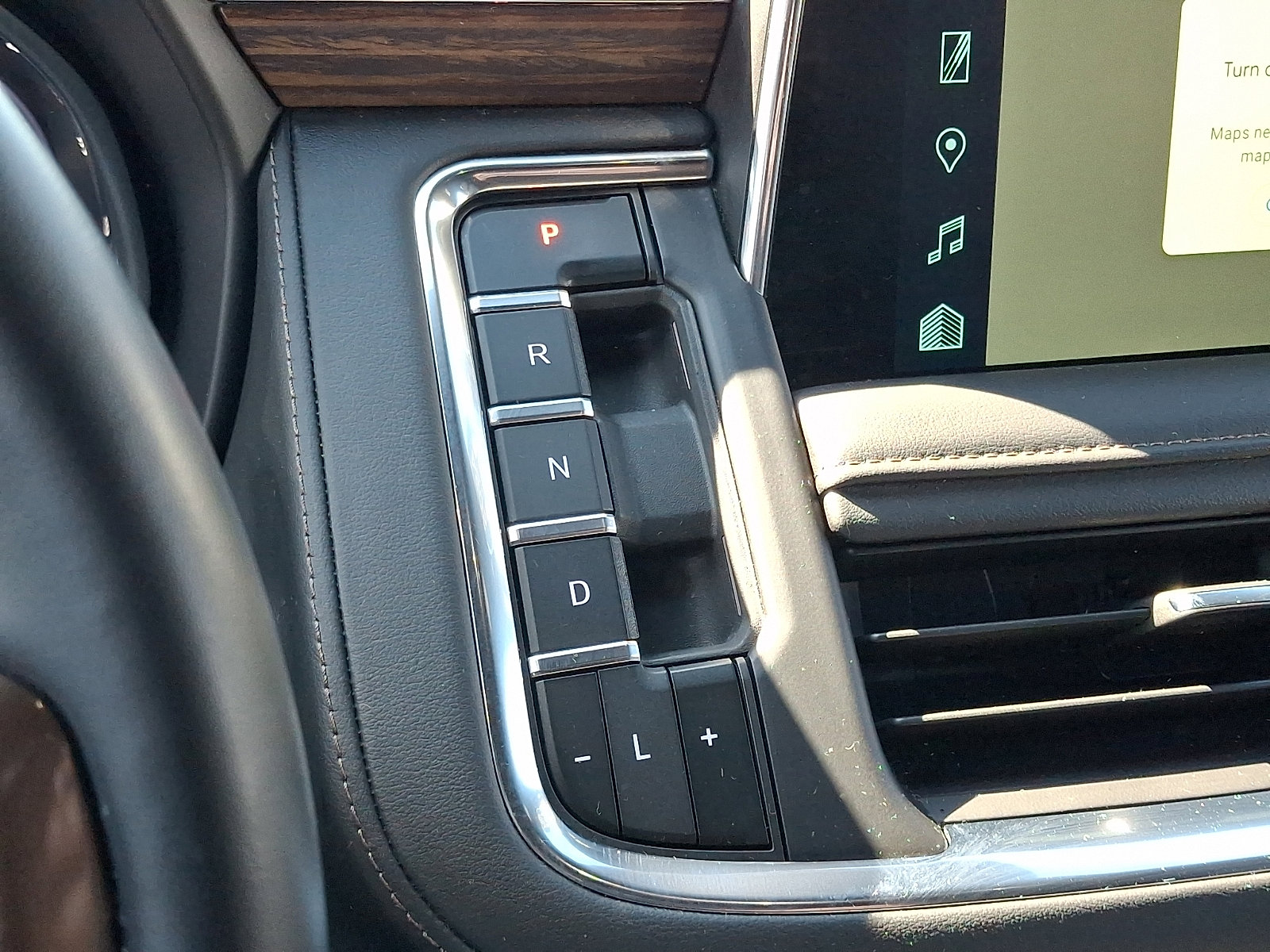 Certified 2024 Chevrolet Tahoe High Country image 17