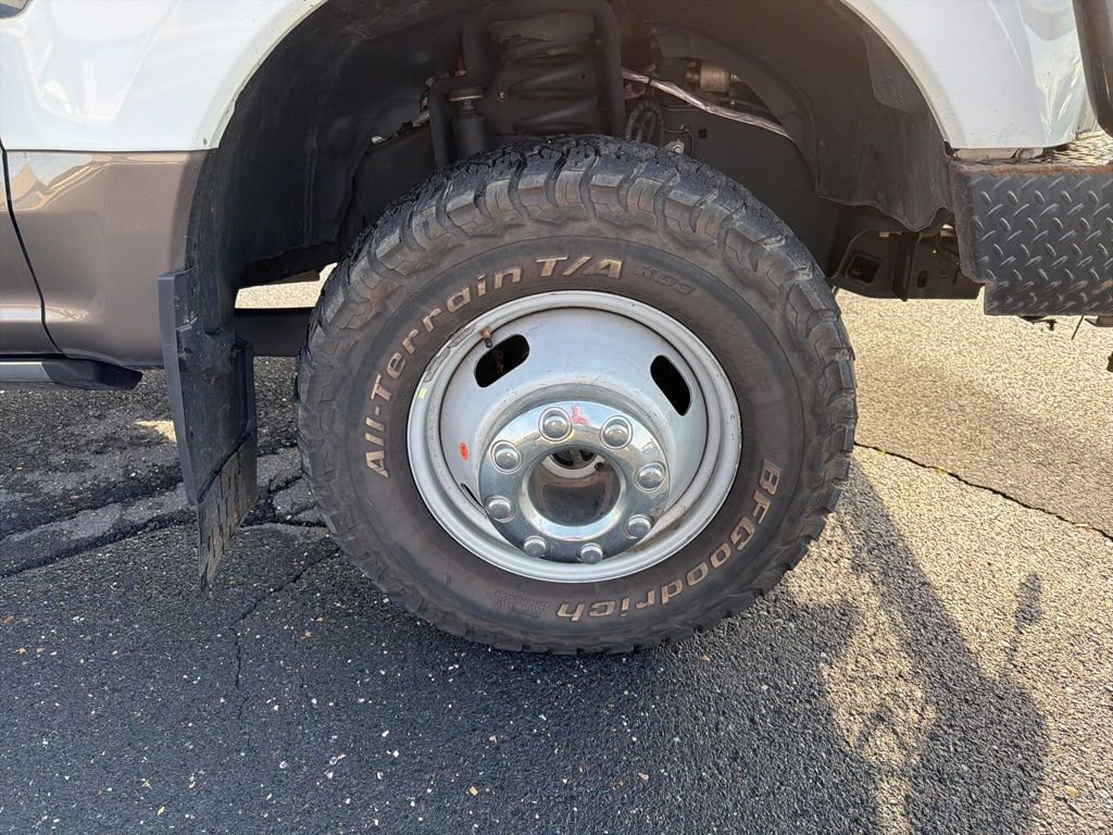 Used 2021 Ford F350 Lariat w/ Lariat Ultimate Package image 12