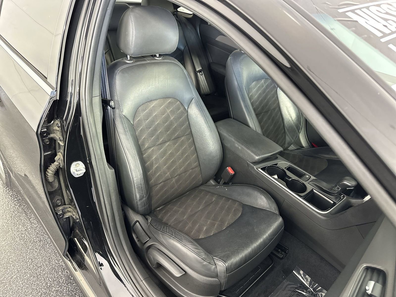 Used 2018 Hyundai Sonata Sport w/ Cargo Package image 31