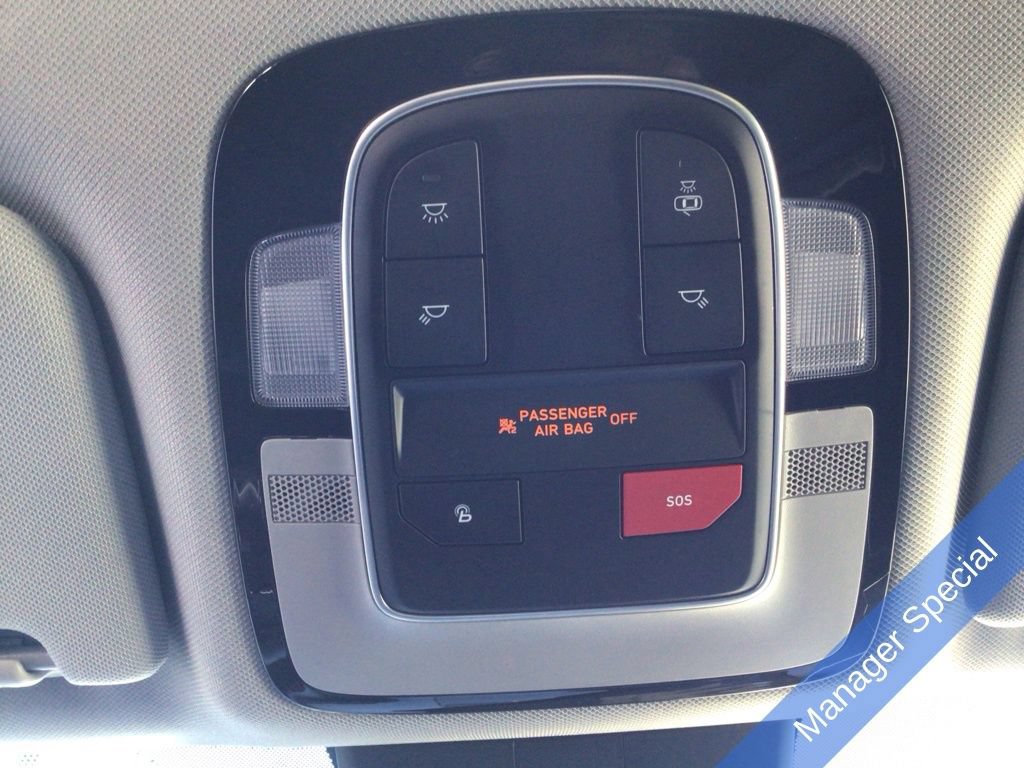 Used 2022 Hyundai Santa Fe SEL FWD image 33