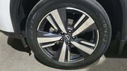 Used 2025 Nissan Rogue SL FWD image 12