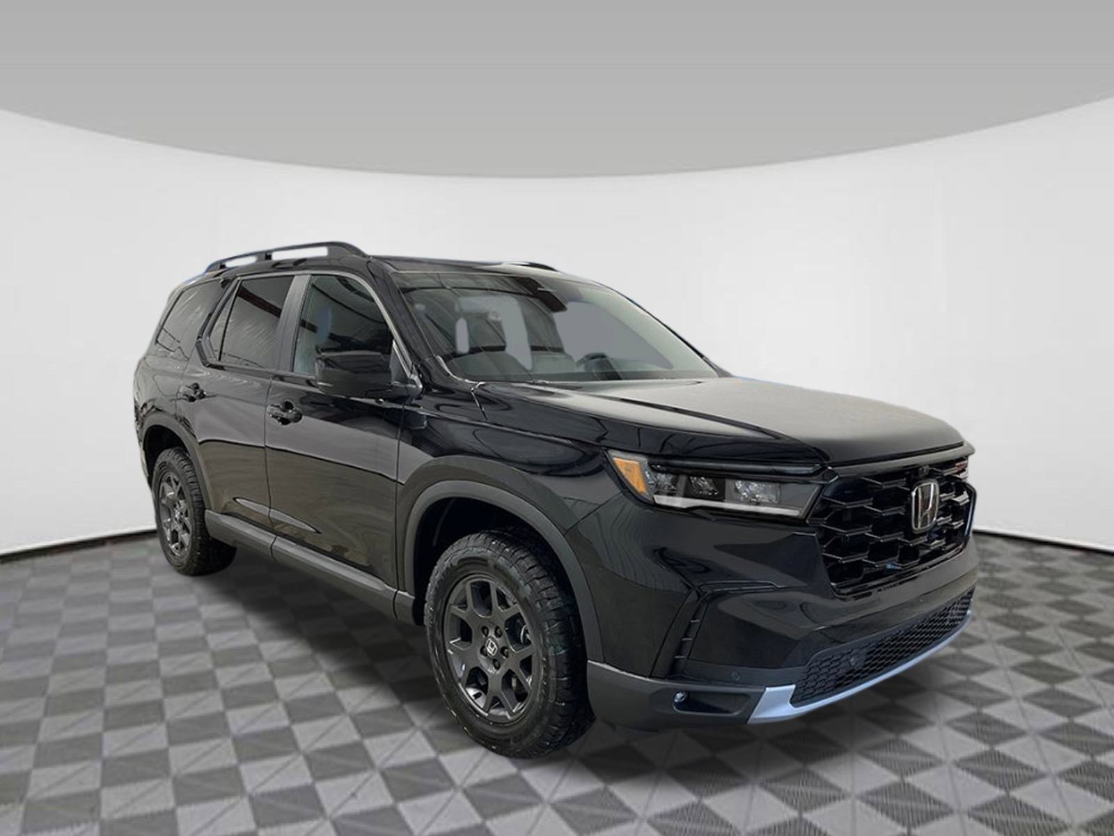 New 2025 Honda Pilot TrailSport image 7