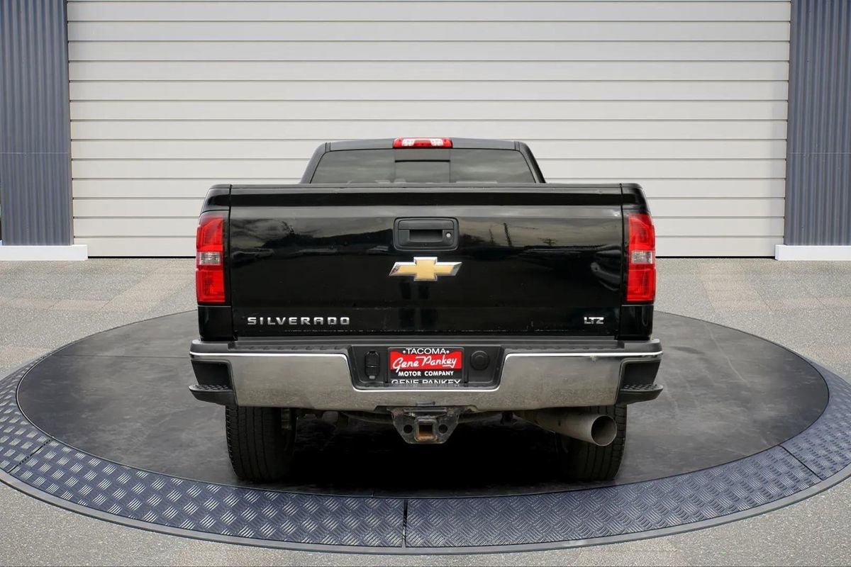 Used 2016 Chevrolet Silverado 2500 LTZ w/ Duramax Plus Package image 6
