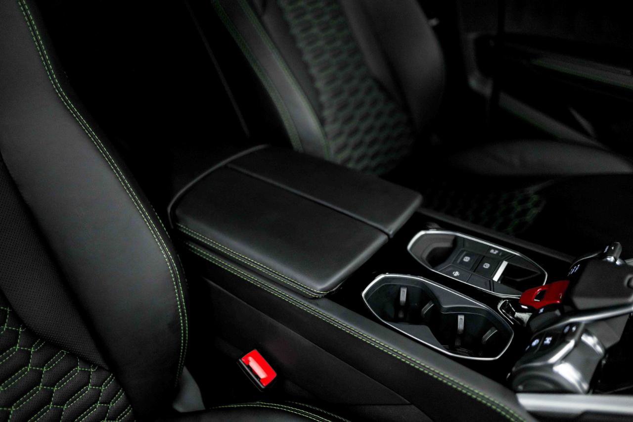 Used 2020 Lamborghini Urus Base image 57