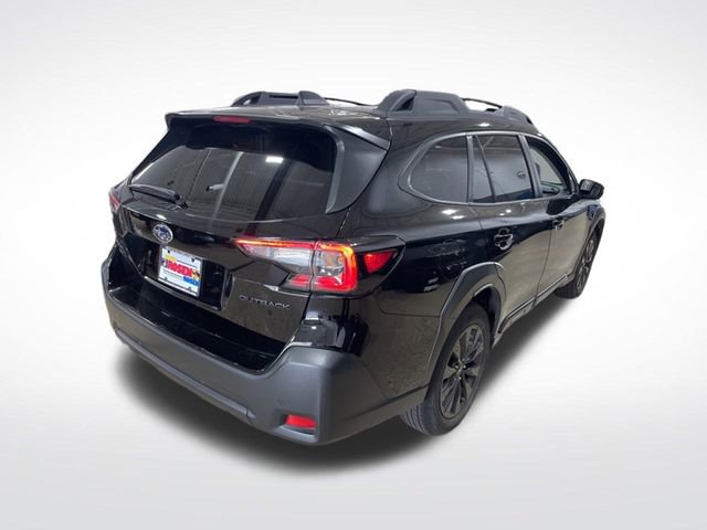 Used 2025 Subaru Outback Onyx Edition image 5