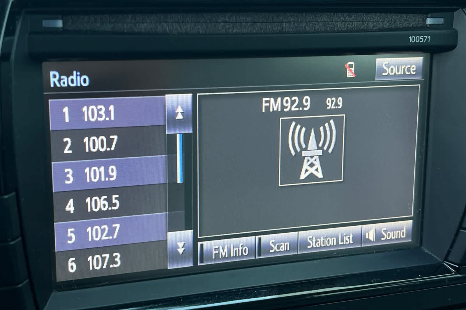 Used 2016 Toyota Corolla LE FWD image 20