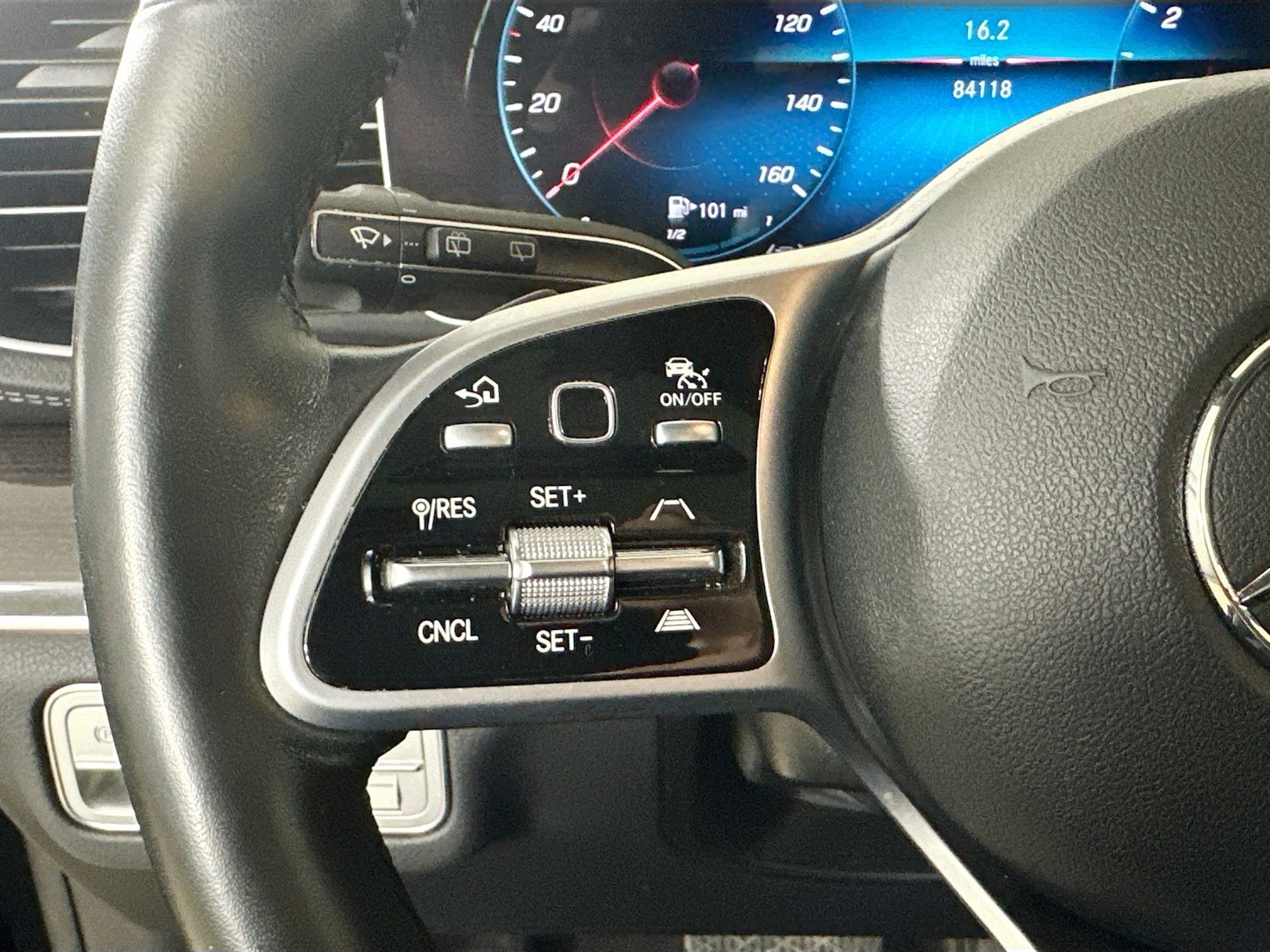 Used 2022 Mercedes-Benz GLS 450 4MATIC image 12