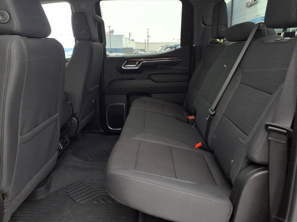 Certified 2024 Chevrolet Silverado 1500 LT image 11