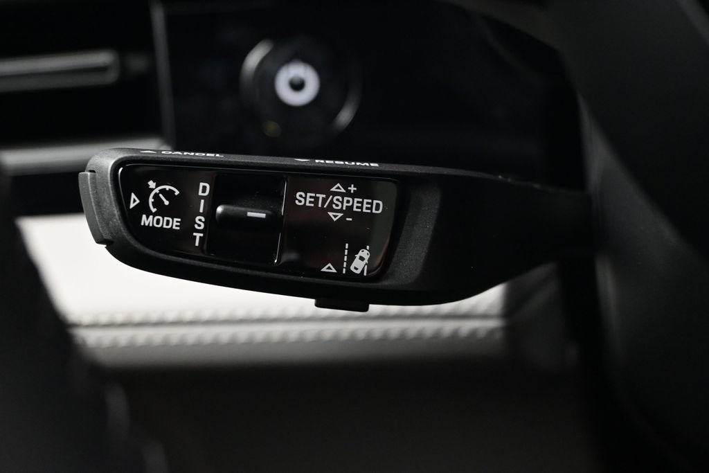 New 2026 Porsche Taycan 4S AWD/4WD image 24