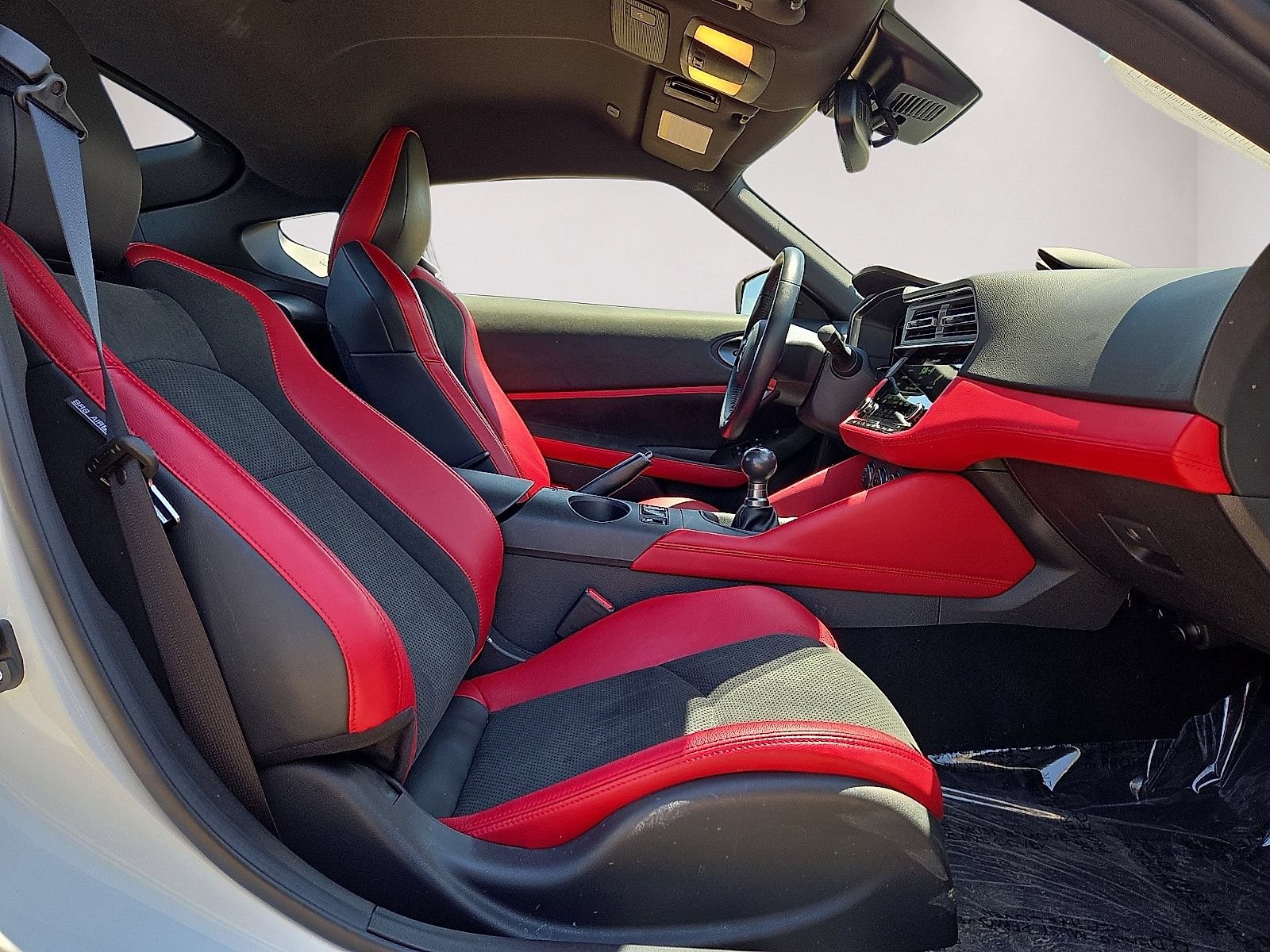 Used 2024 Nissan Z Performance w/ Floor Mat Package RWD image 19