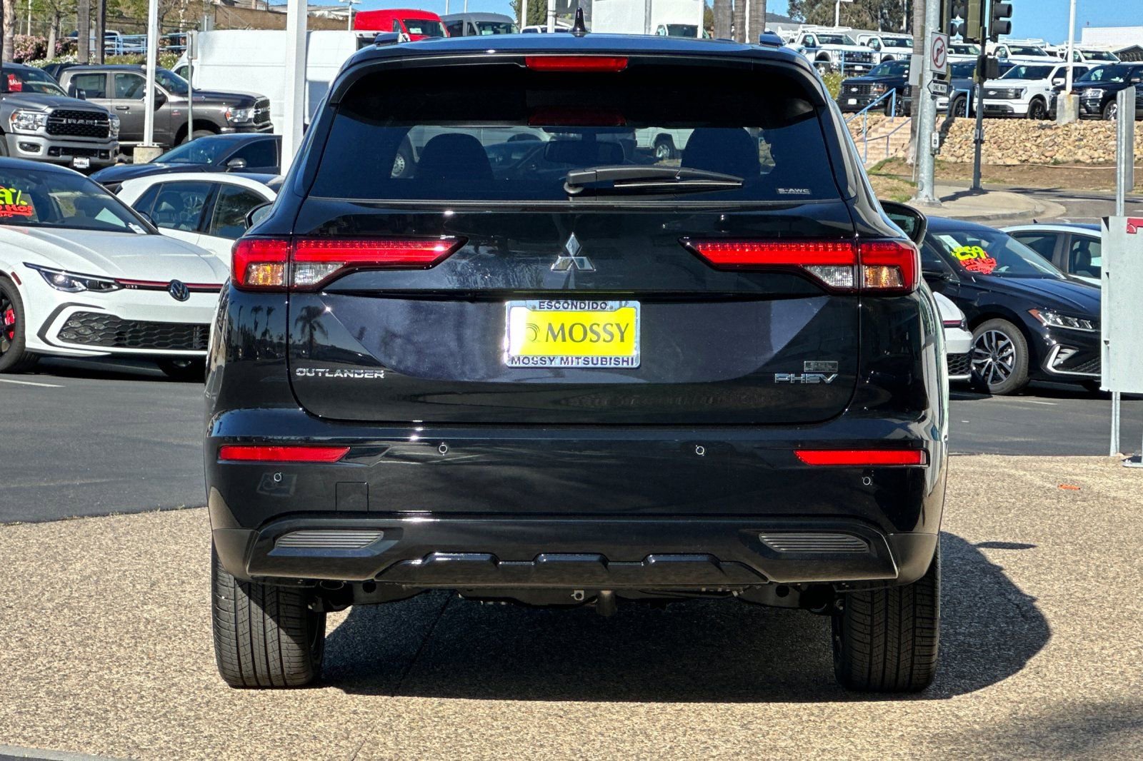 New 2025 Mitsubishi Outlander SEL image 5