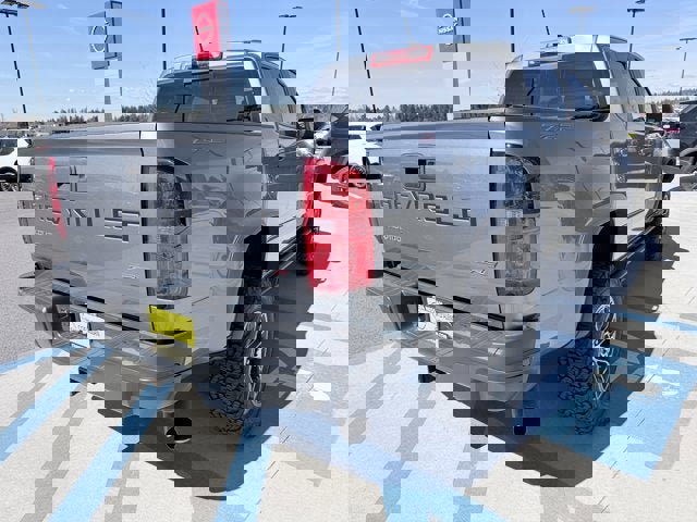 Used 2021 Chevrolet Colorado ZR2 image 4