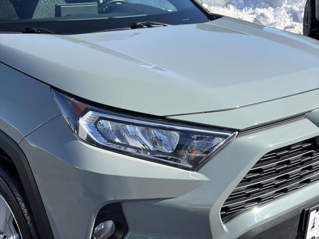 Used 2020 Toyota RAV4 XLE w/ Convenience Package image 10