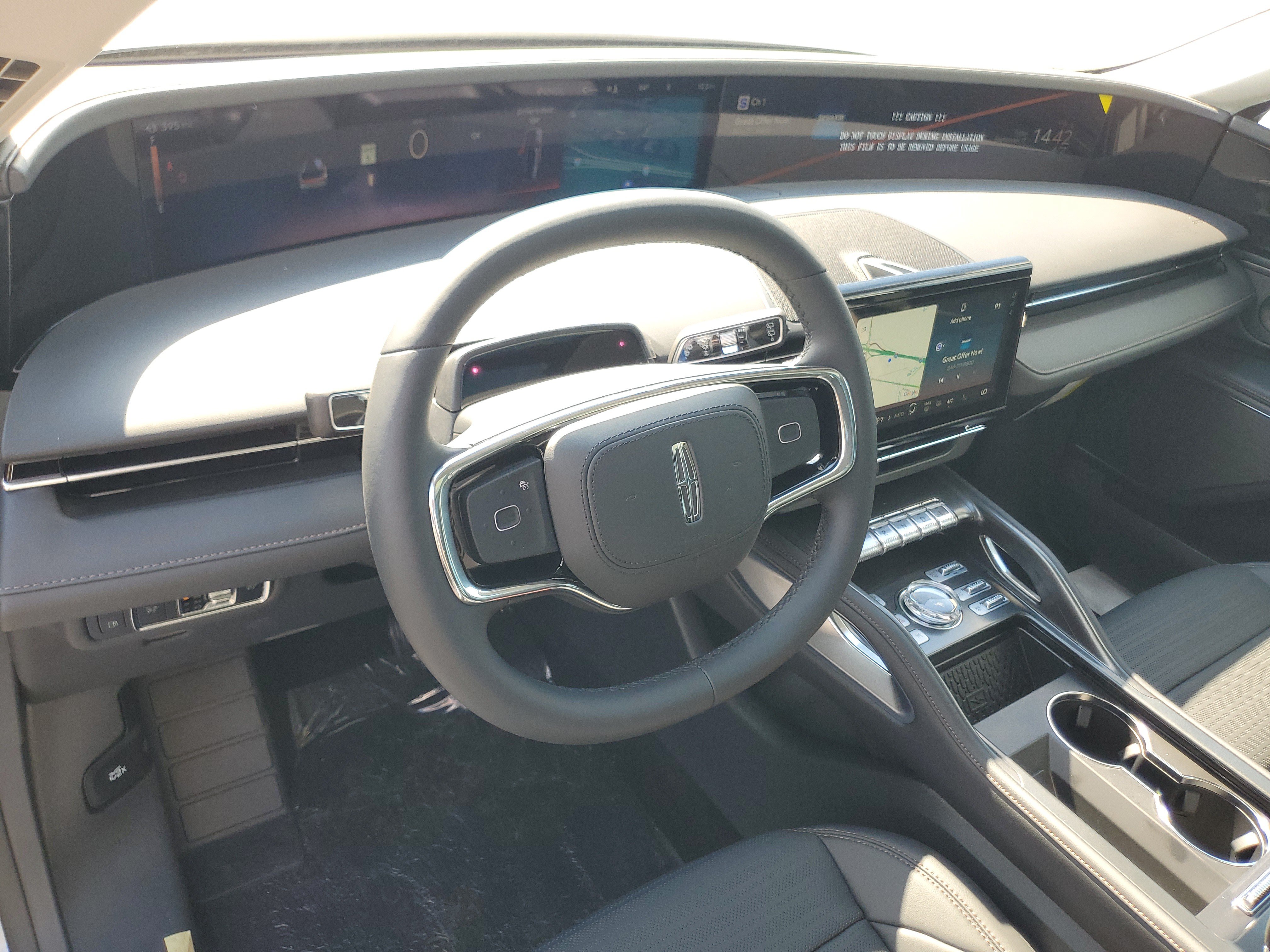 New 2026 Lincoln Nautilus Reserve w/ Jet Appearance Package AWD/4WD image 13