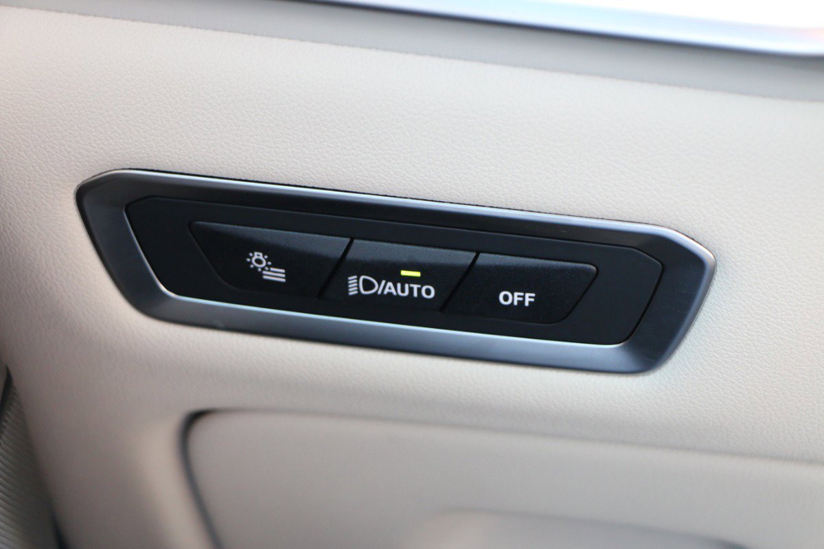 Used 2026 BMW X7 xDrive40i w/ Executive Package image 23