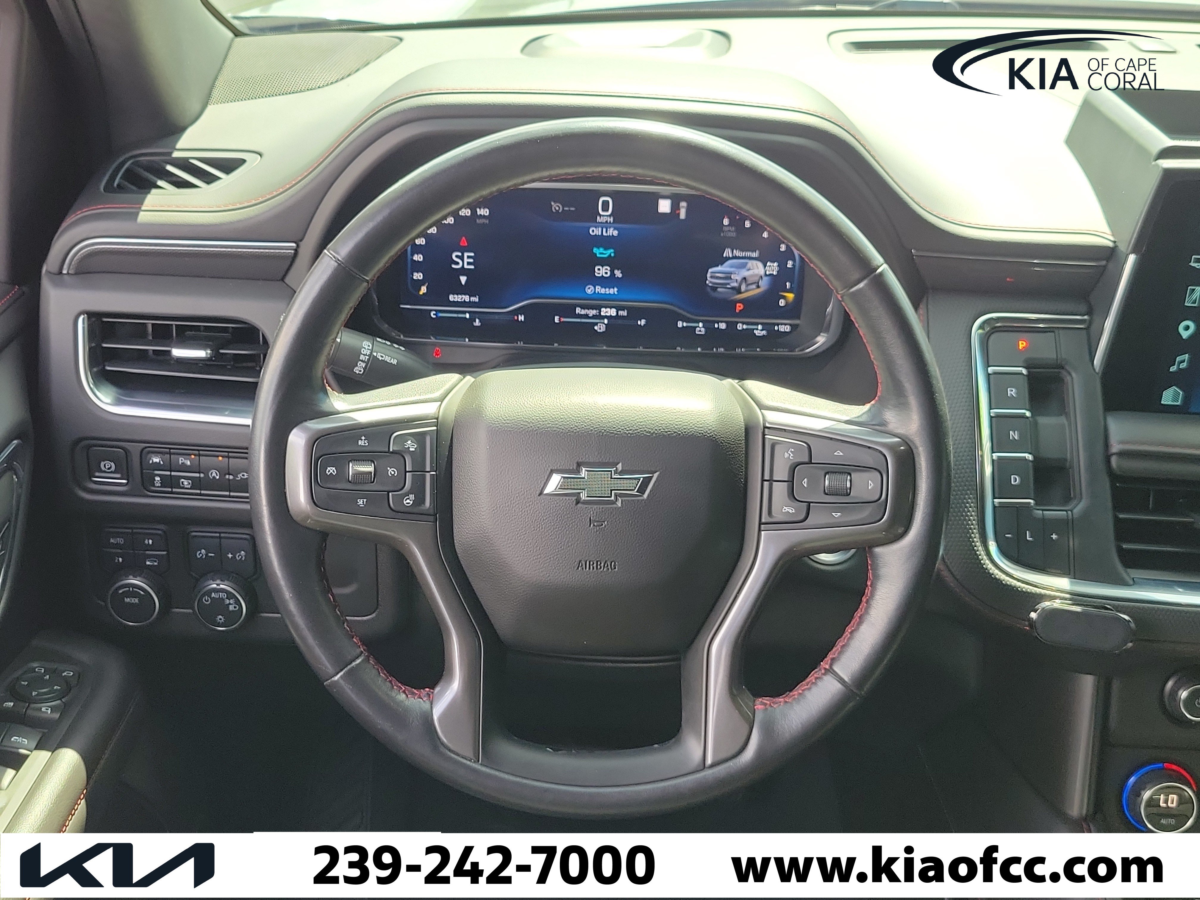 Used 2022 Chevrolet Suburban RST w/ Luxury Package AWD/4WD image 19