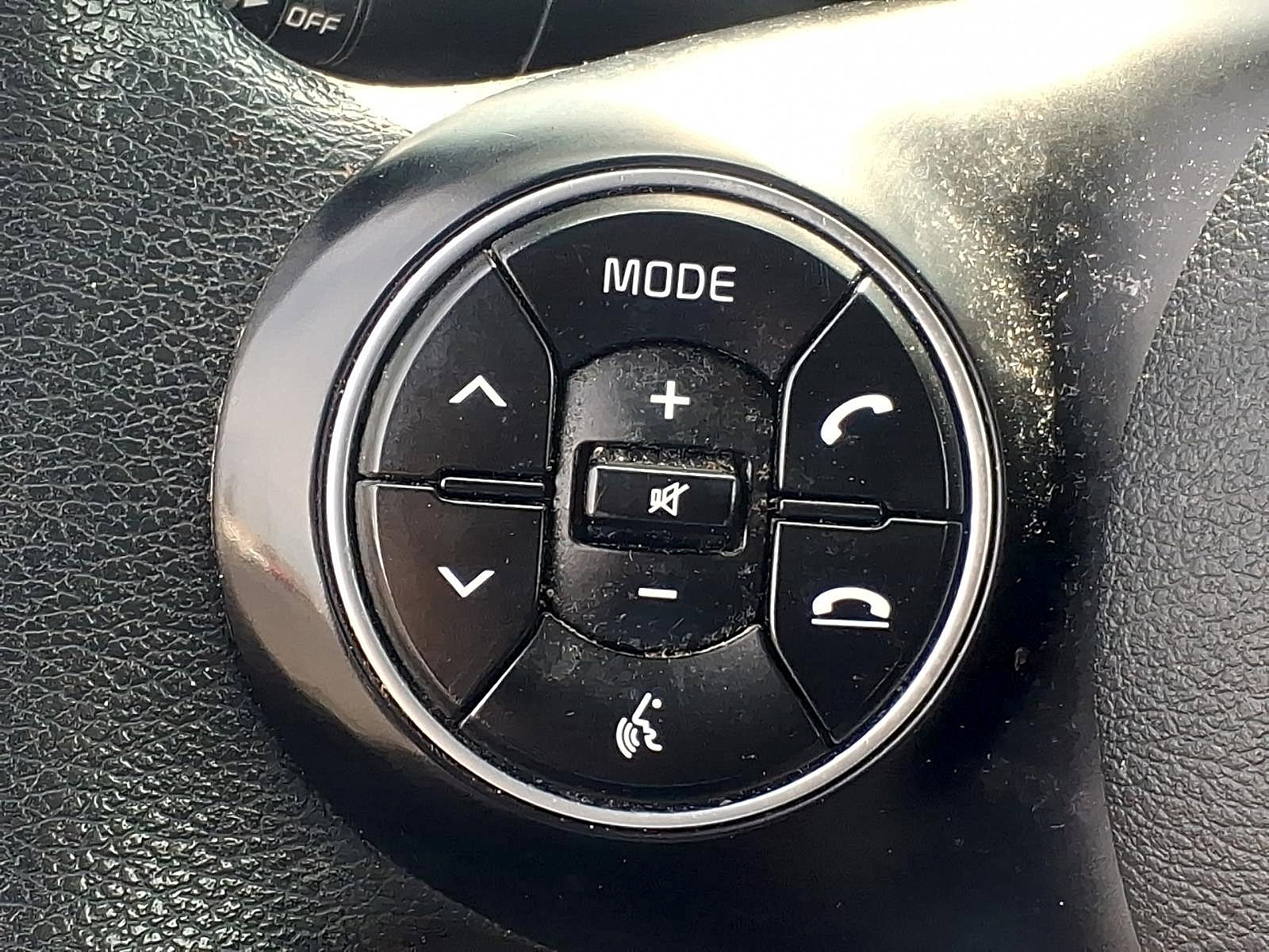 Used 2021 Kia Soul LX image 19