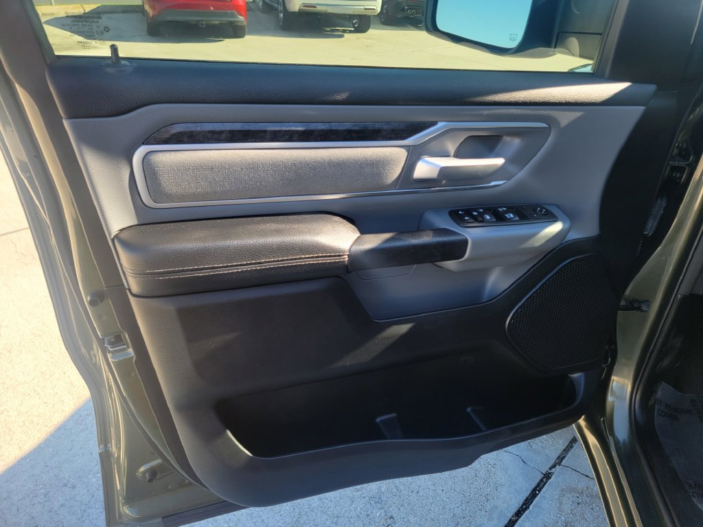 Used 2021 RAM 1500 Big Horn AWD/4WD image 10