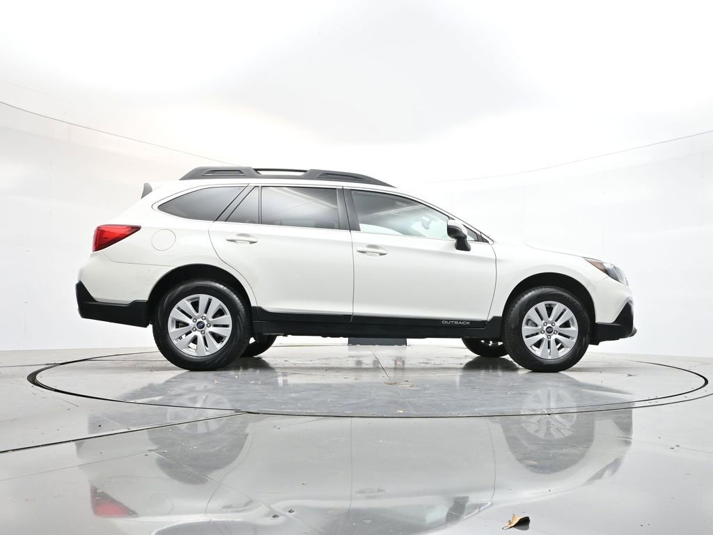 Used 2019 Subaru Outback 2.5i Premium image 35