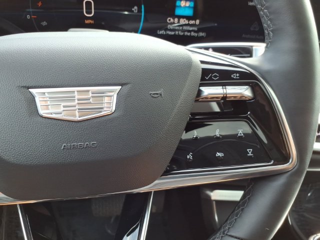 Used 2026 Cadillac Lyriq Luxury AWD/4WD image 34