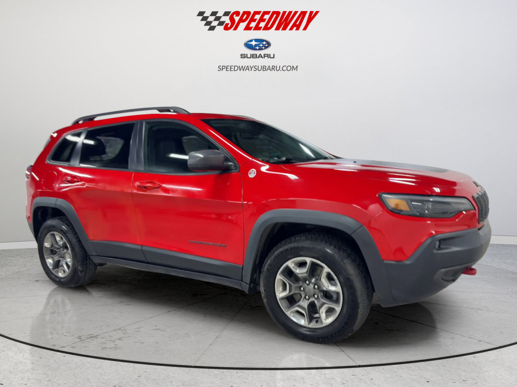 Used 2019 Jeep Cherokee Trailhawk AWD/4WD image 3