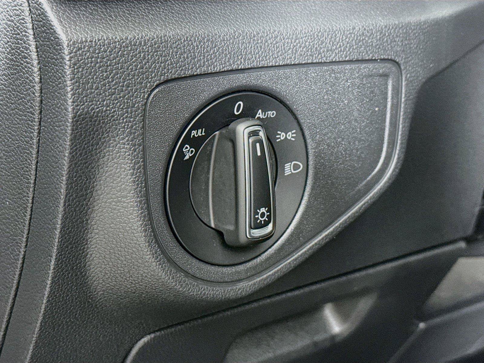 Used 2022 Volkswagen Atlas SE FWD image 15