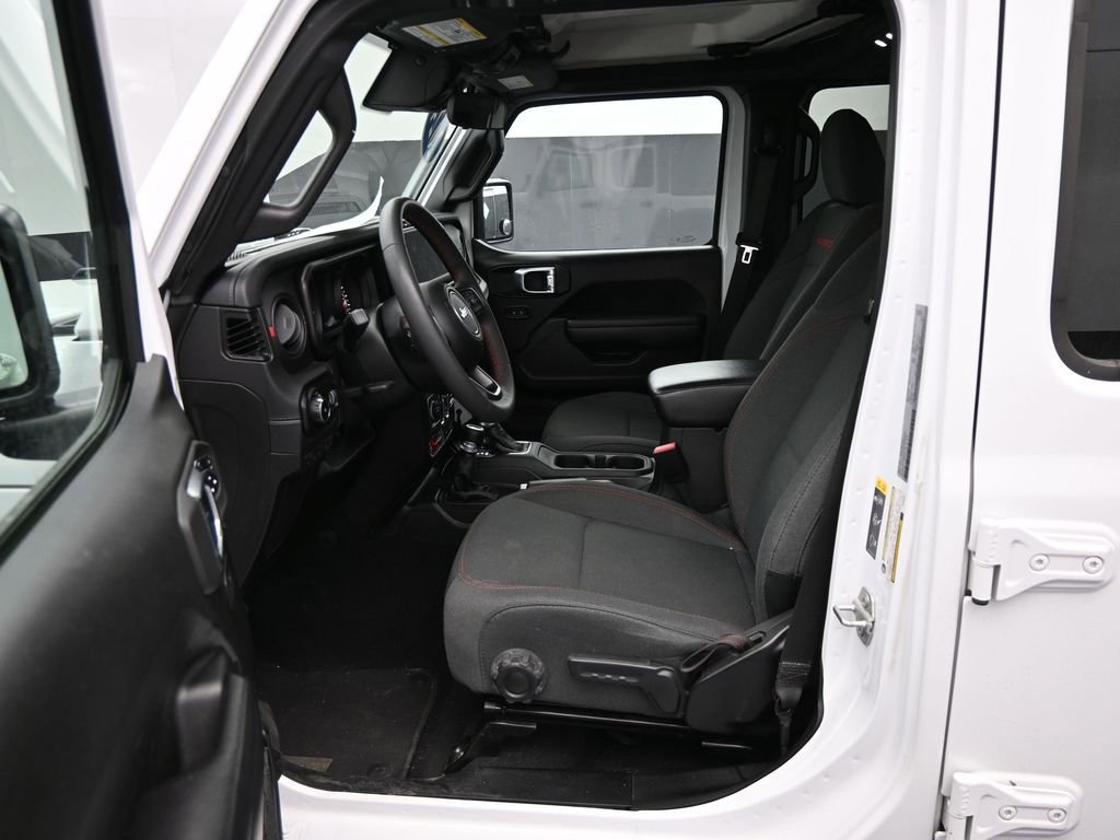 Used 2024 Jeep Wrangler Unlimited Rubicon image 10