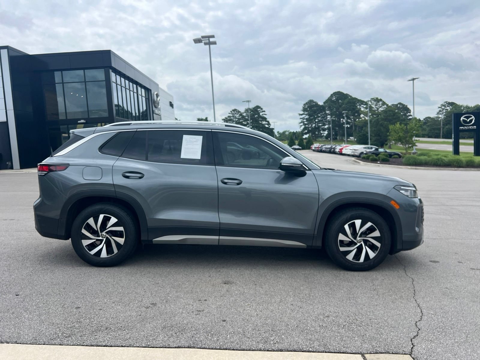 Certified 2026 Volkswagen Tiguan S FWD image 15