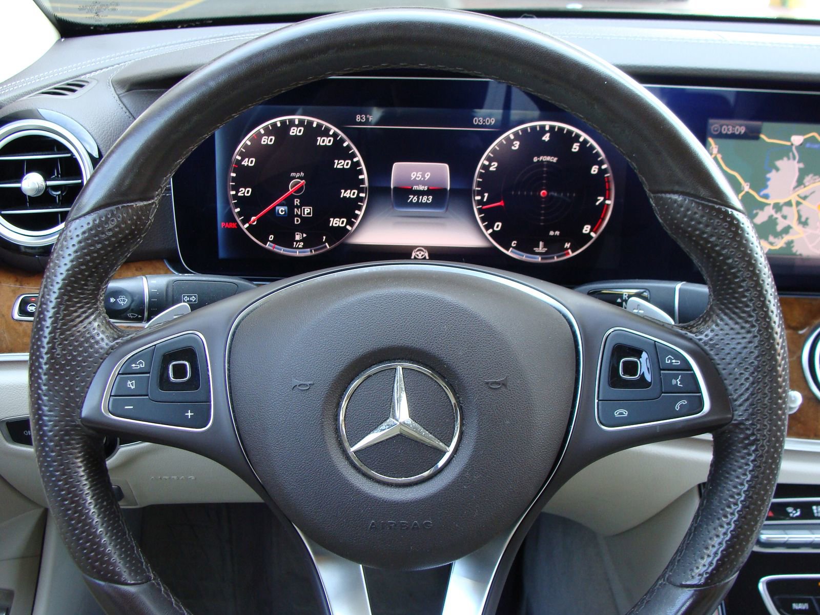 Used 2018 Mercedes-Benz E 300 4MATIC image 15