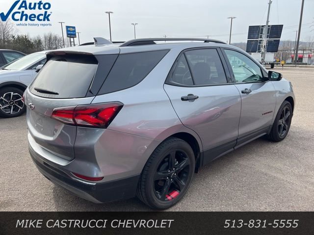 Used 2023 Chevrolet Equinox Premier image 3