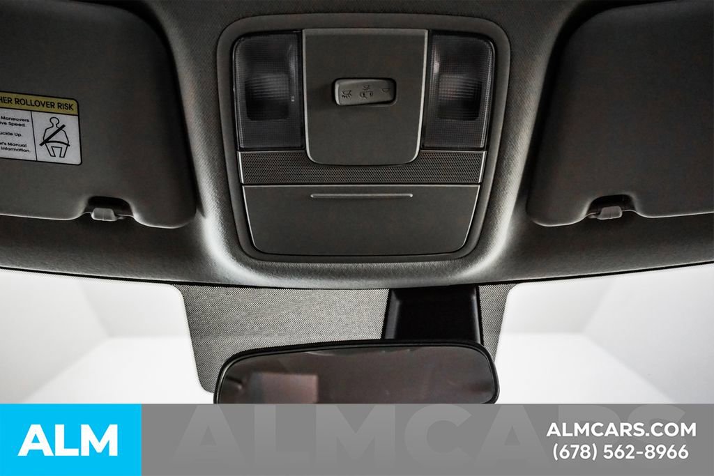 Used 2025 Kia Soul LX w/ LX Technology Package FWD image 50