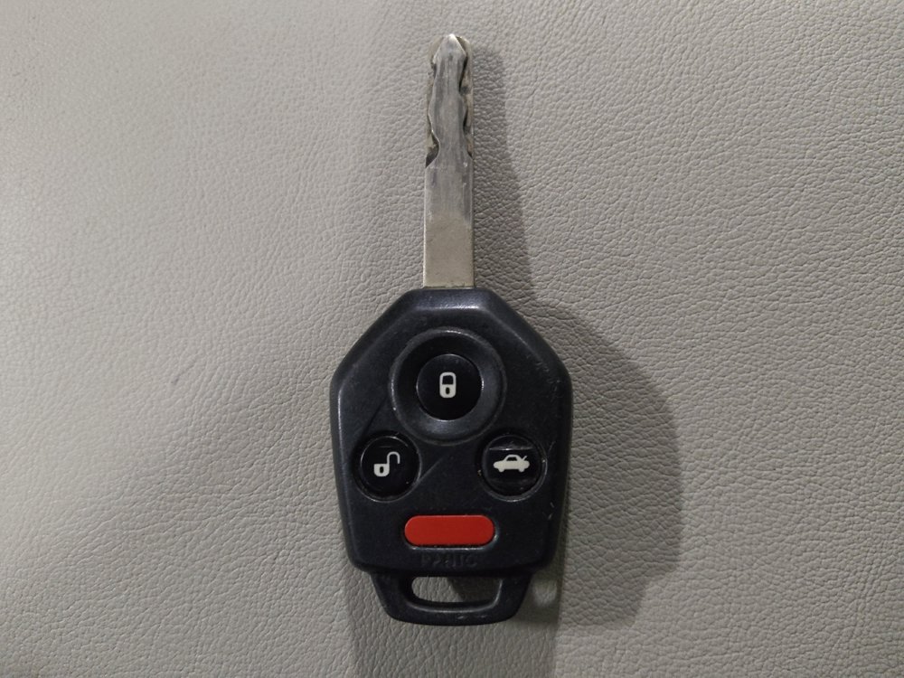 Used 2014 Subaru Outback 3.6R Limited image 32