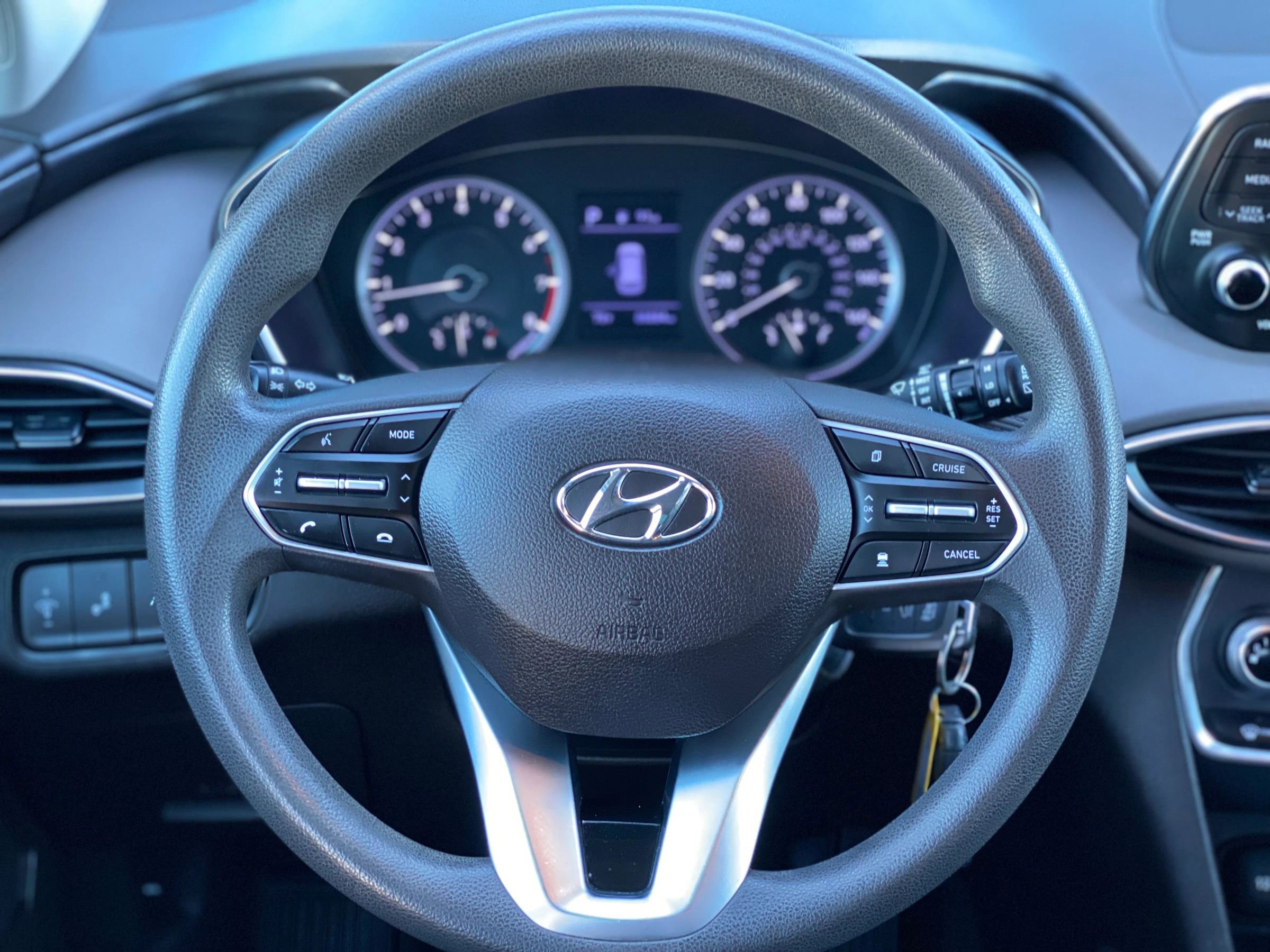 Used 2019 Hyundai Santa Fe SE image 26