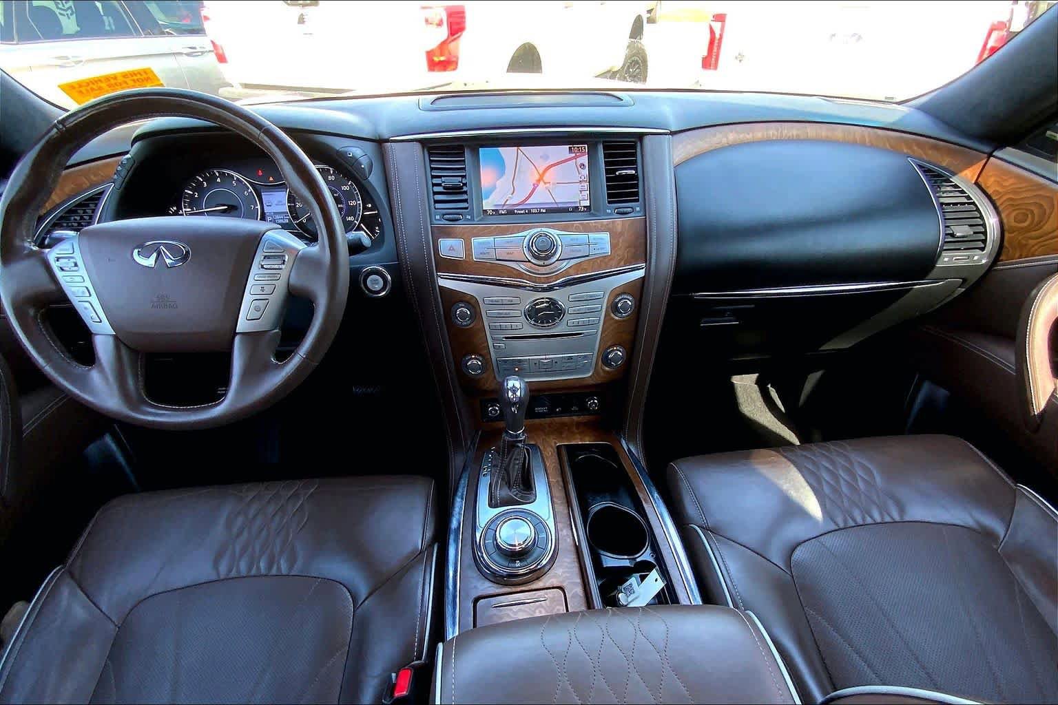 Used 2017 INFINITI QX80 Limited AWD/4WD image 14