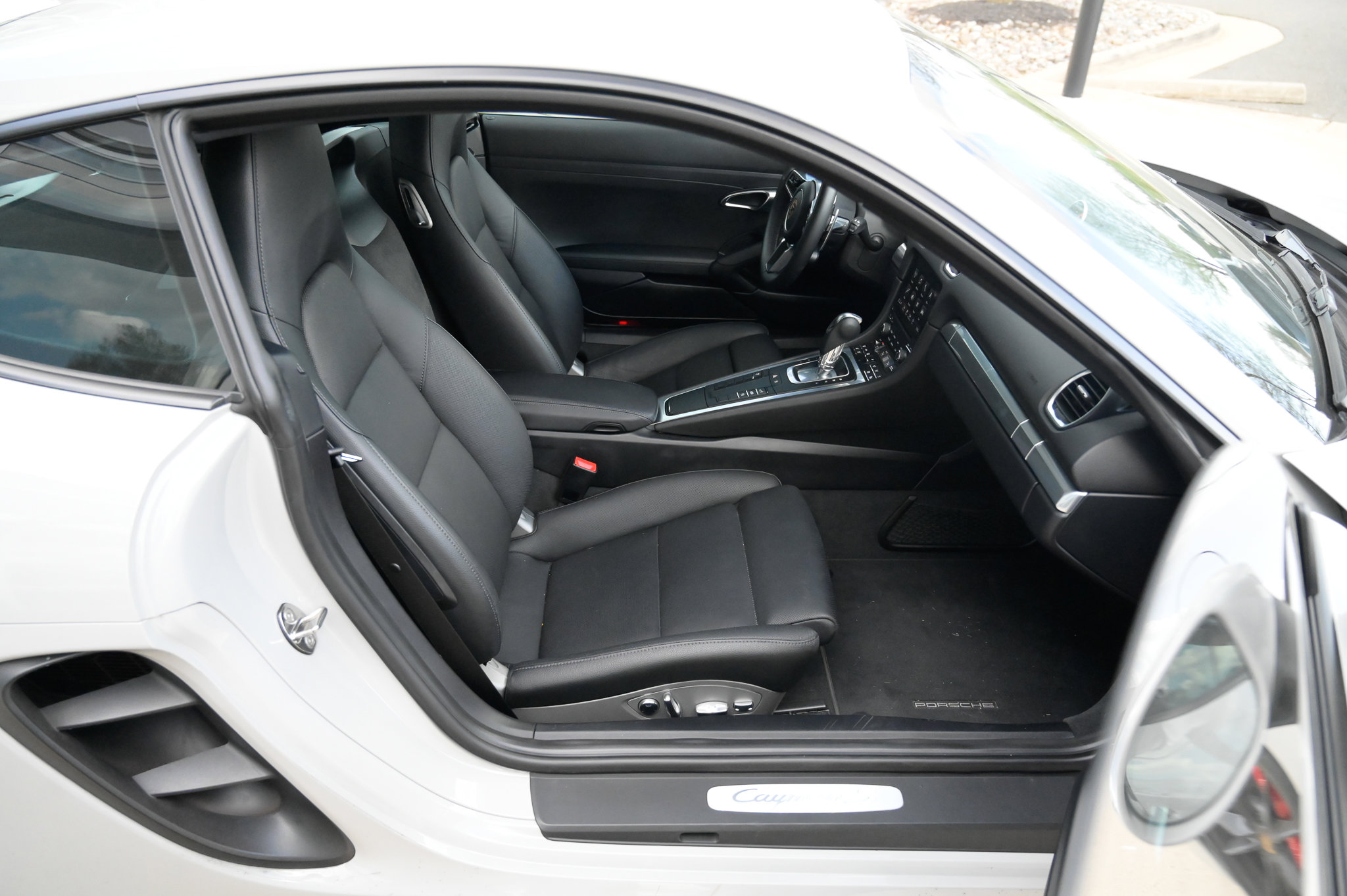 Used 2019 Porsche 718 Cayman S image 39