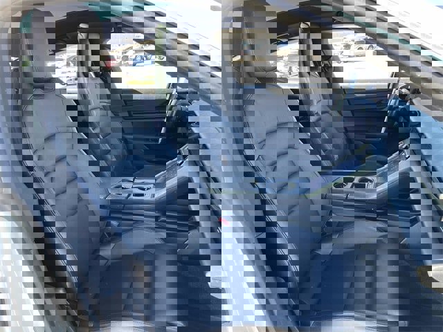 Used 2020 Porsche Taycan 4S image 25