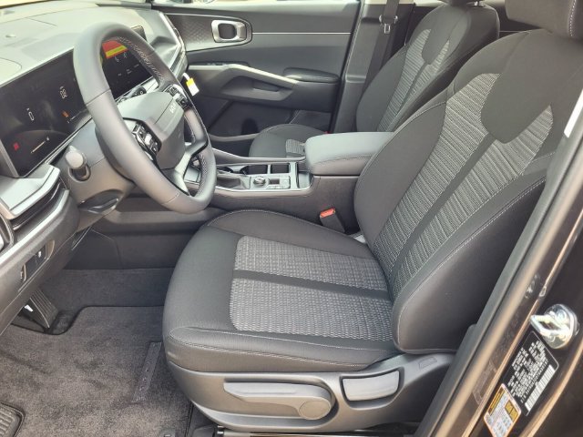 New 2026 Kia Sorento LX FWD image 7