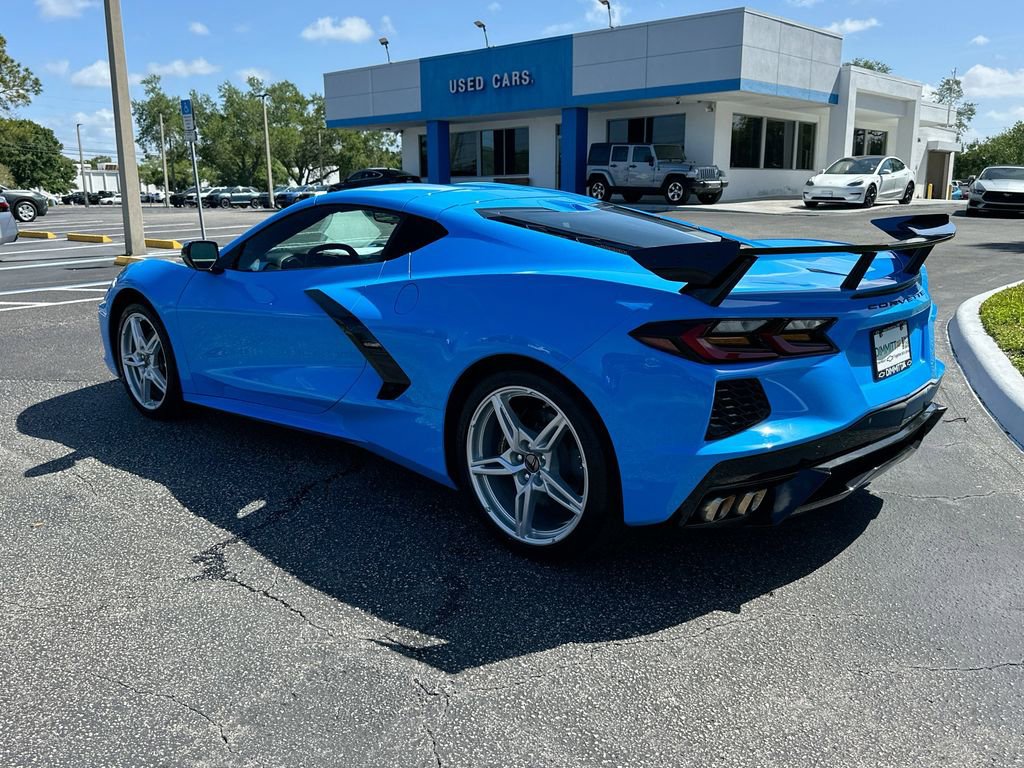 Used 2023 Chevrolet Corvette Stingray Preferred Cpe w/ Body-Color Dual Roof Package RWD image 7