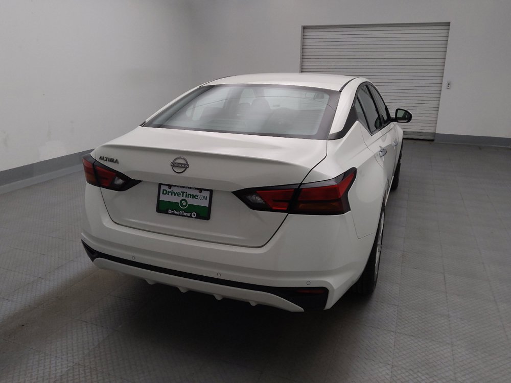 Used 2023 Nissan Altima 2.5 S FWD image 7