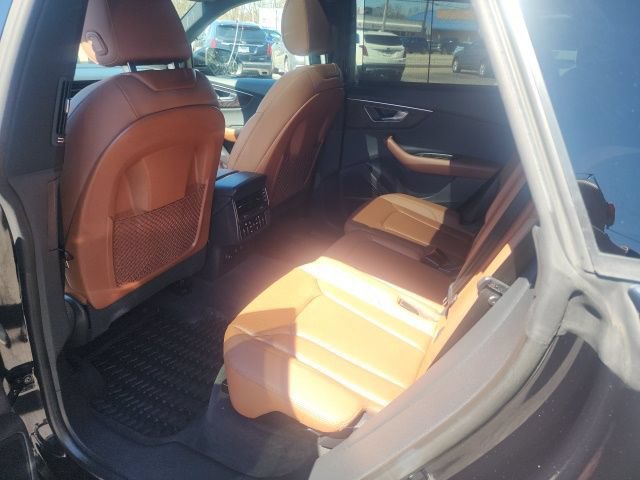 Used 2021 Audi Q8 Prestige w/ Prestige Package AWD/4WD image 9