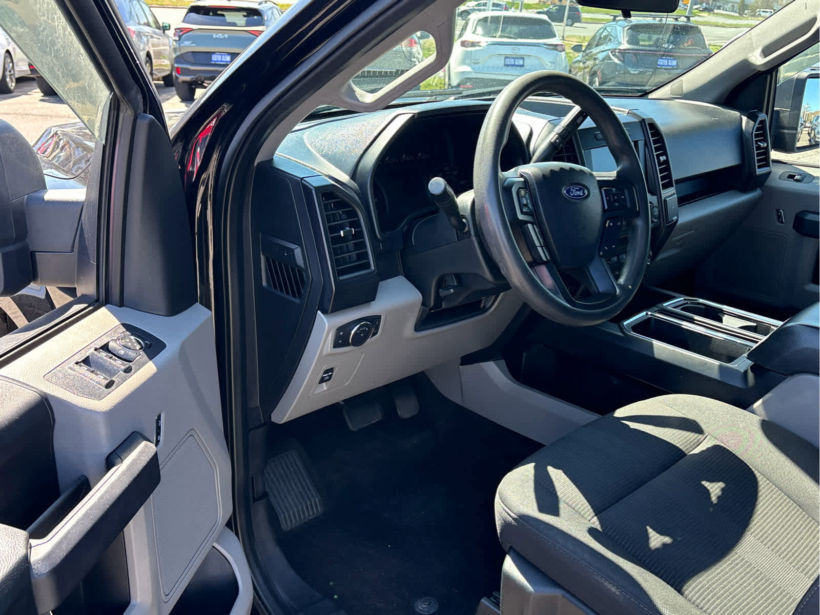 Used 2020 Ford F150 XL w/ Equipment Group 101A Mid image 7