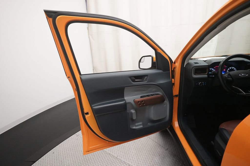 Used 2022 Ford Maverick Lariat w/ Equipment Group 500A Standard image 27