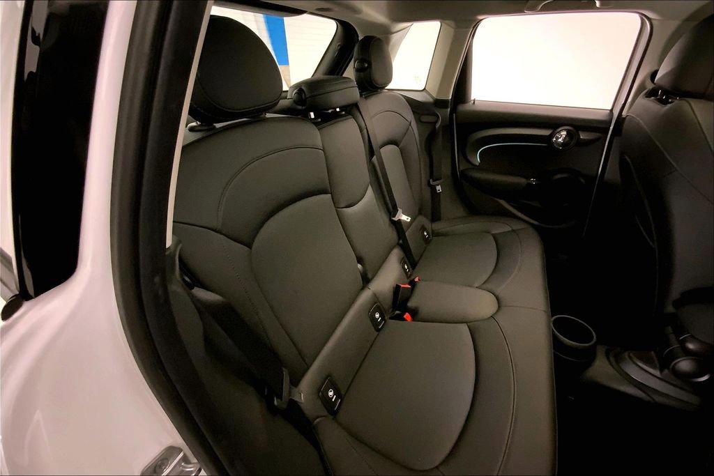 Certified 2024 MINI Cooper S image 15