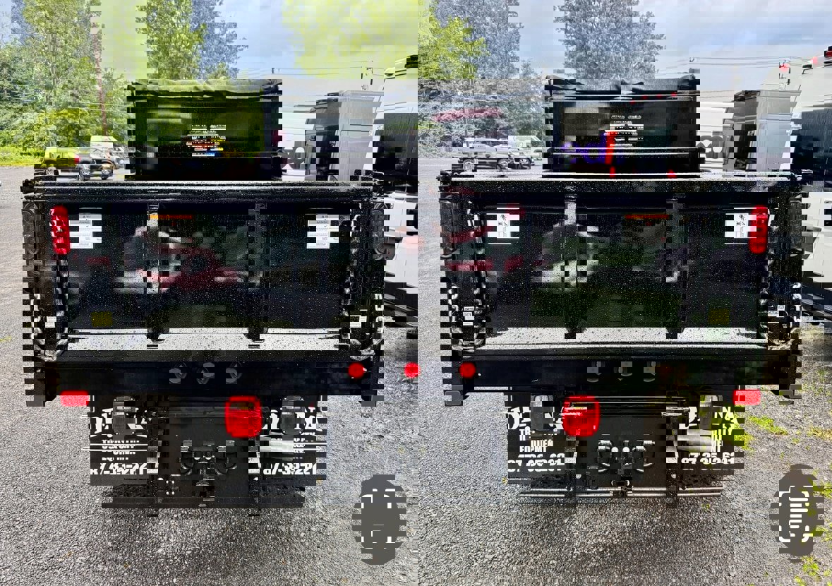 New 2024 RAM 5500 Tradesman image 4