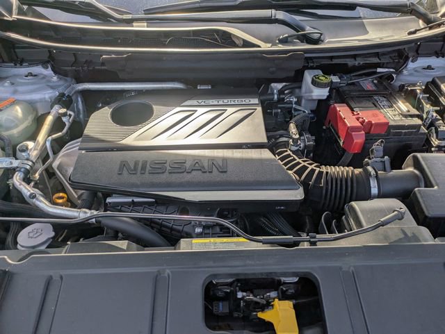 Used 2024 Nissan Rogue SV AWD/4WD image 12