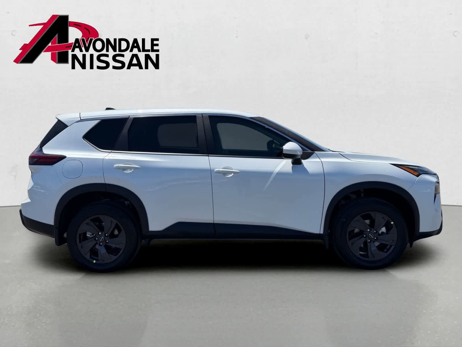 New 2026 Nissan Rogue SV FWD image 8
