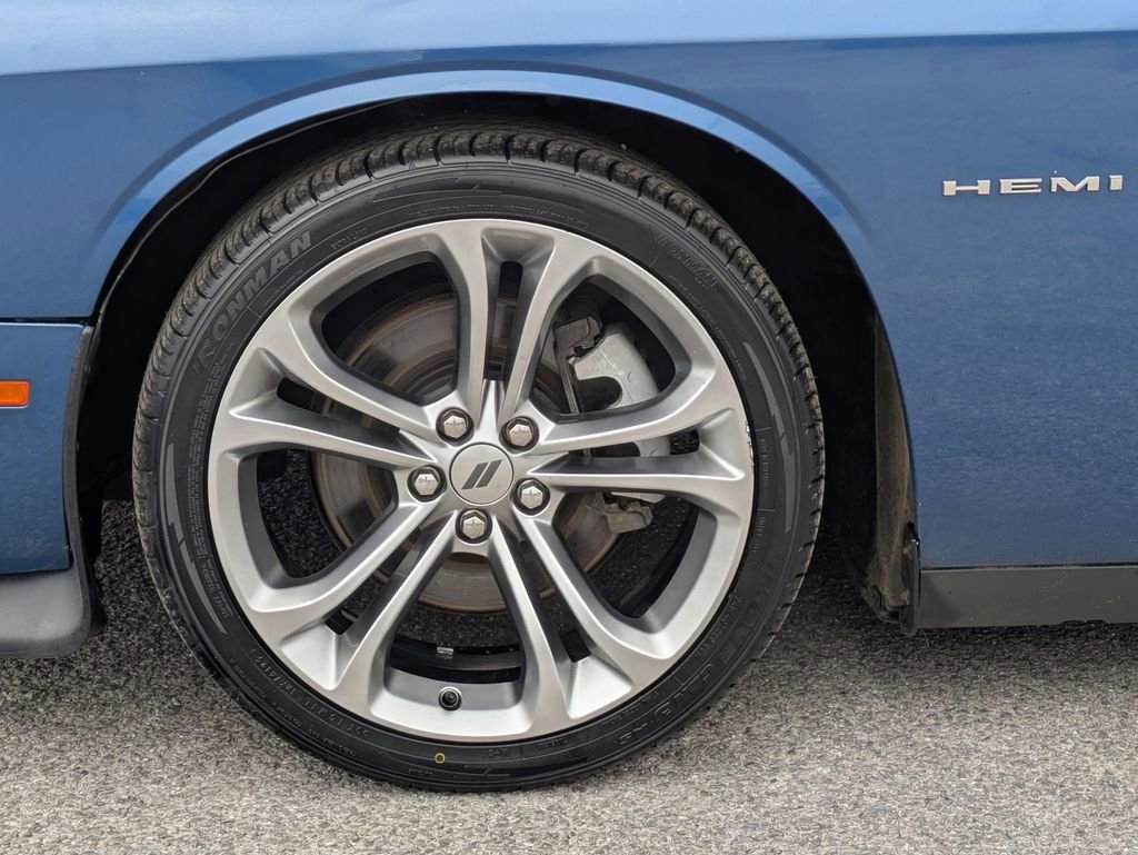 Used 2021 Dodge Challenger R/T image 31